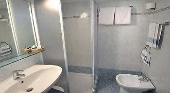 Hotell Celeste 3*