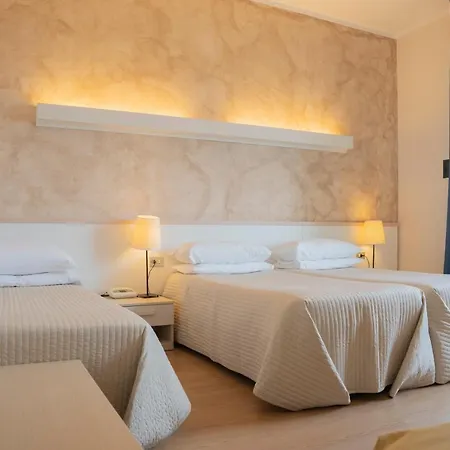 谢列斯特旅馆 酒店 3*