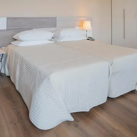 谢列斯特旅馆 酒店 3*