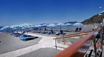 谢列斯特旅馆 东塞斯特里